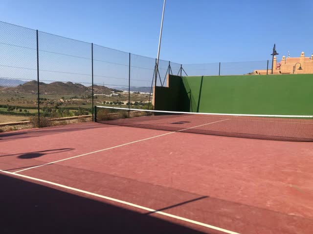 Pista deportiva de la urbanización